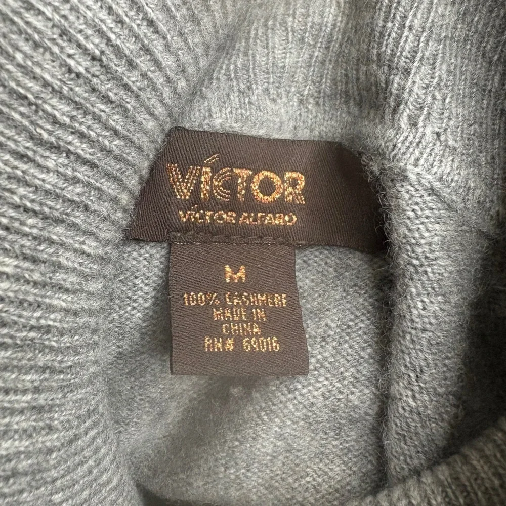 Victor Alfaro Gray 100% Cashmere Turtleneck Sweater Womens‎ Size M